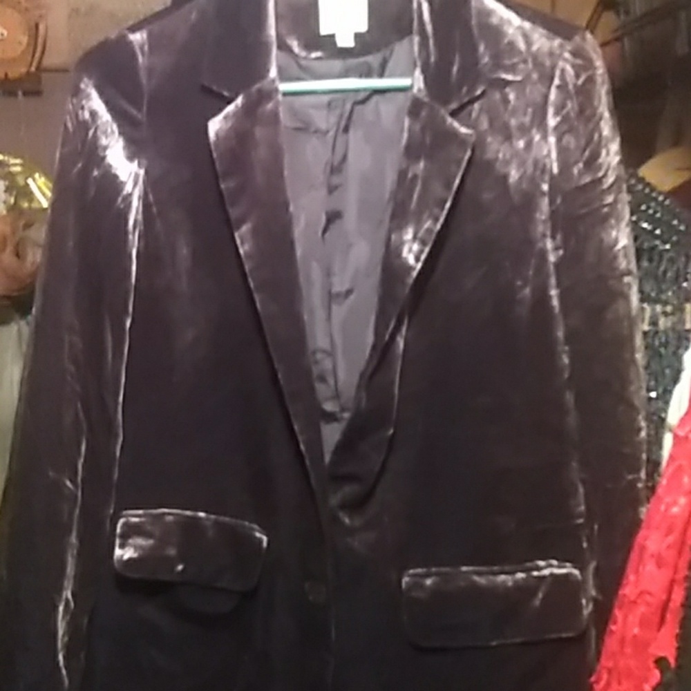 Fitted suede jacket